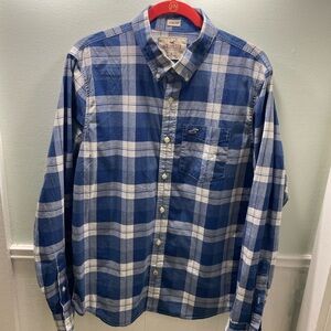 Hollister Men's Navy and White Checkered Shirt